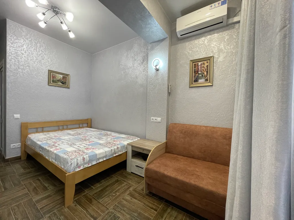 Уютные апартаменты с кухней на первом этаже