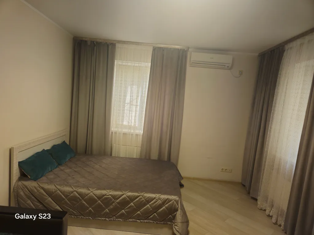 1-комнатная Квартира — аренда посуточно в Волжский