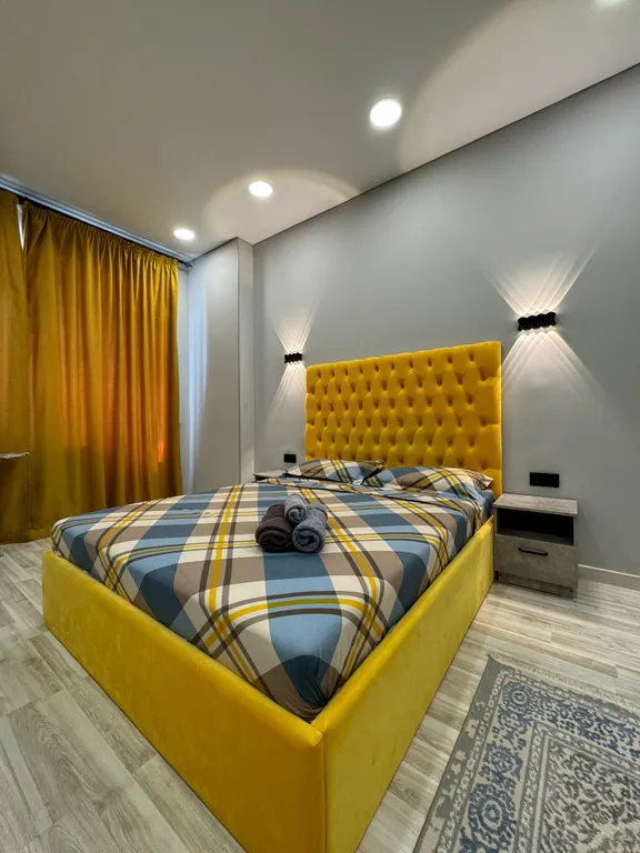 Светлая квартира в ЖК Арай 2 — аренда посуточно в Актобе