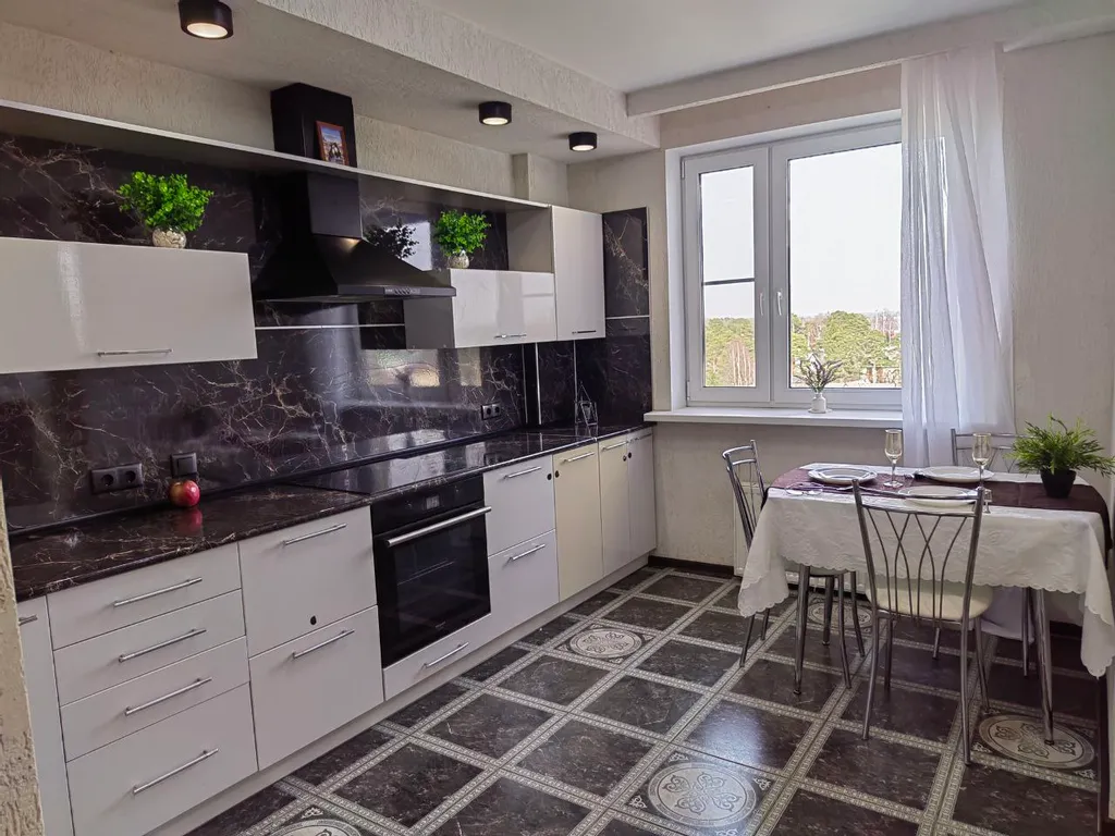 Уютная евродвушка с большой лоджией