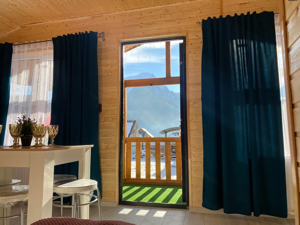 Коттедж 1-комнатный Дом — Архыз