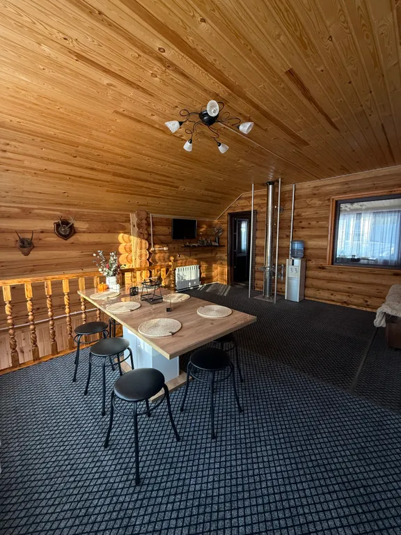 Уютный кедровый дом