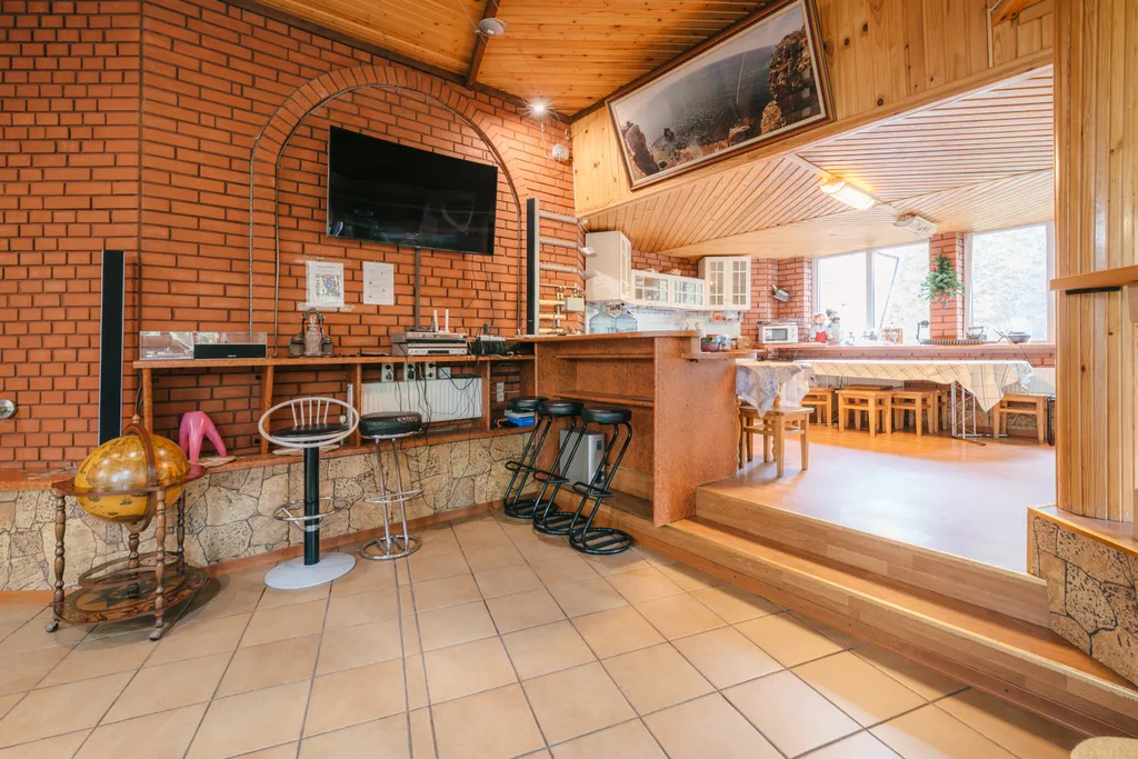 Коттедж Дом с бильярдом для мероприятий и корпоративов — аренда посуточно в Балашиха