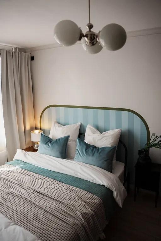 Квартира 1-комнатная квартира, 32 м², 9/10 эт — Екатеринбург