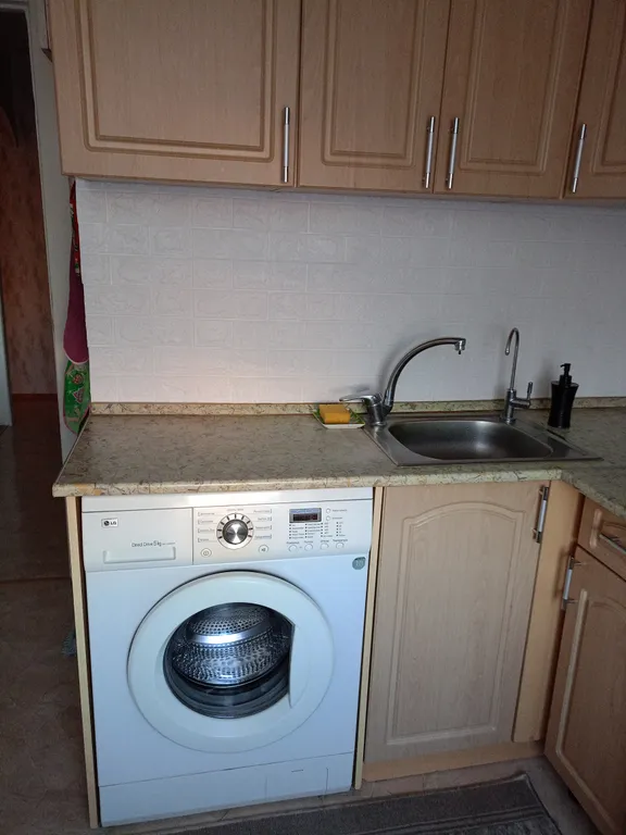 Уютная двухкомнатная квартира в районе жд вокзала и автовокзала