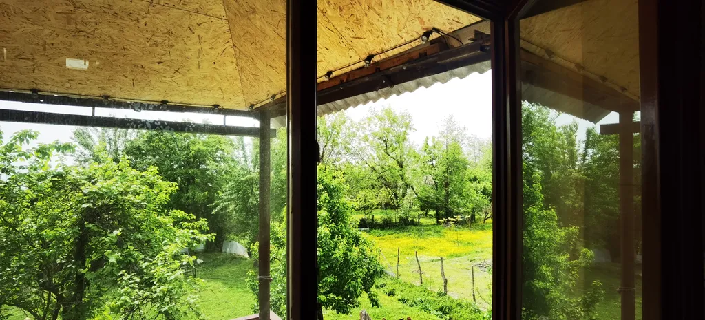 Уютный дом в йога отеле