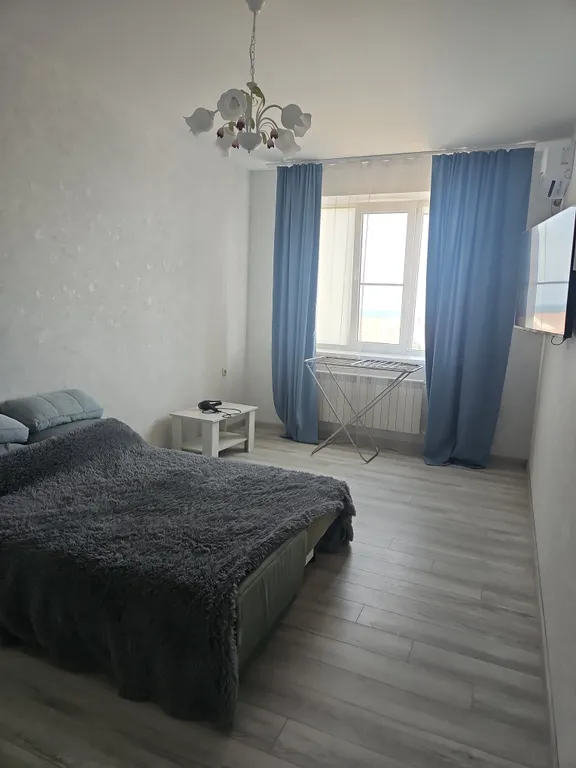 Просторная двушка на берегу моря