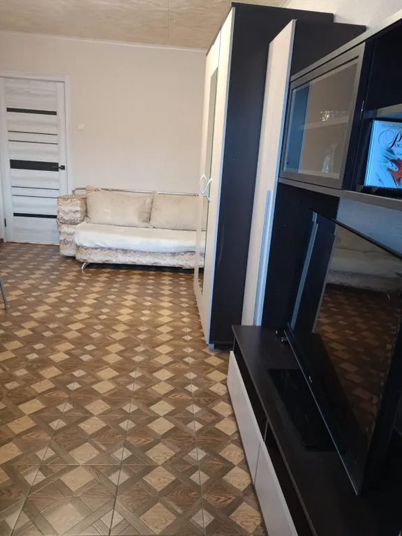 Уютная квартира с огромной кухней, городской пляж рядом