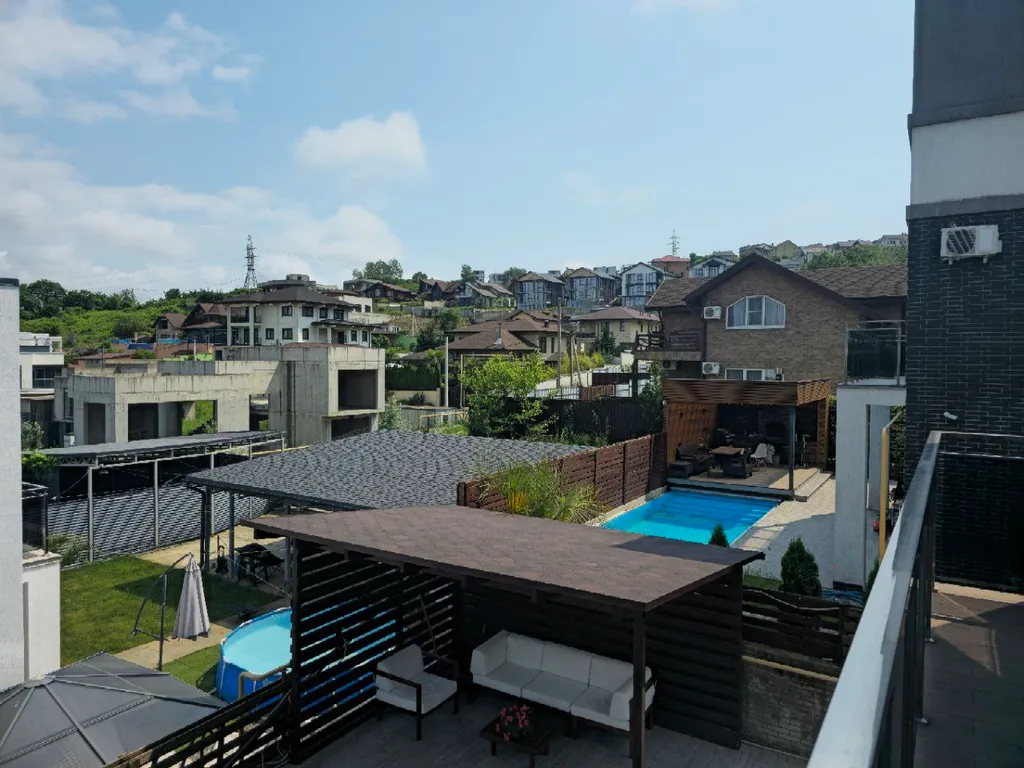 Коттедж Уютный дом для дружной семьи — Барановка