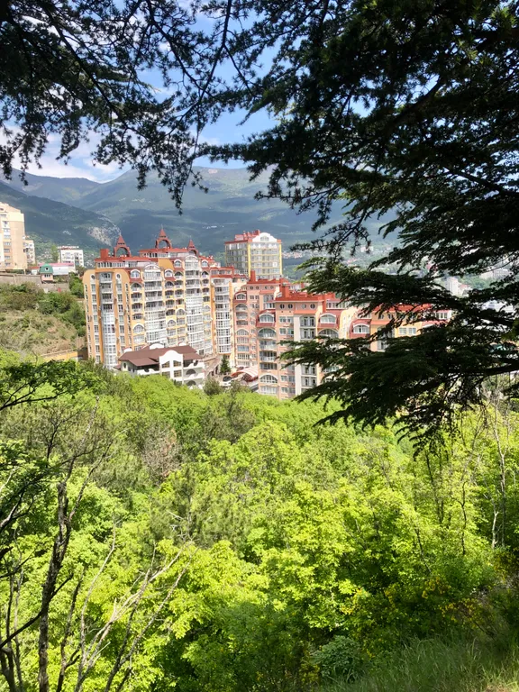 Видовая квартира с видом на море и горы