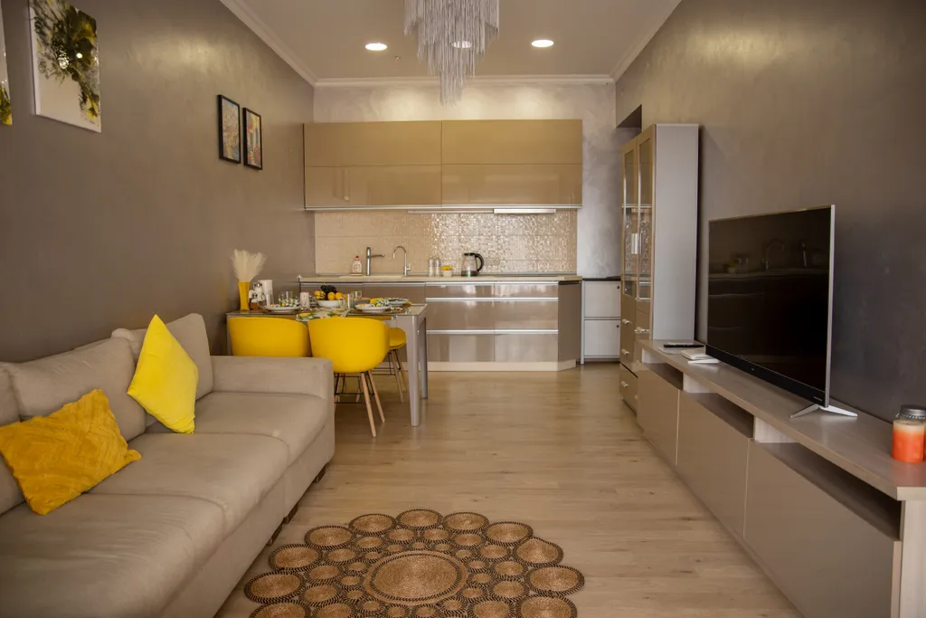 Желтые лимоны