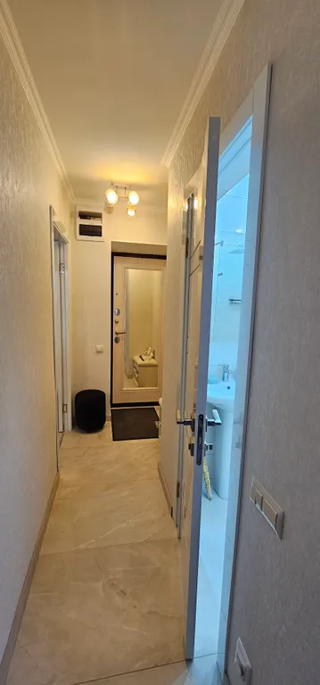 Уютная светлая квартира на берегу моря в центре