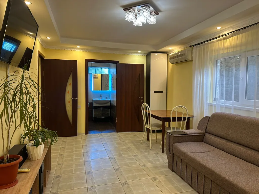 Коттедж Отдельно стоящий дом в центре — Судак