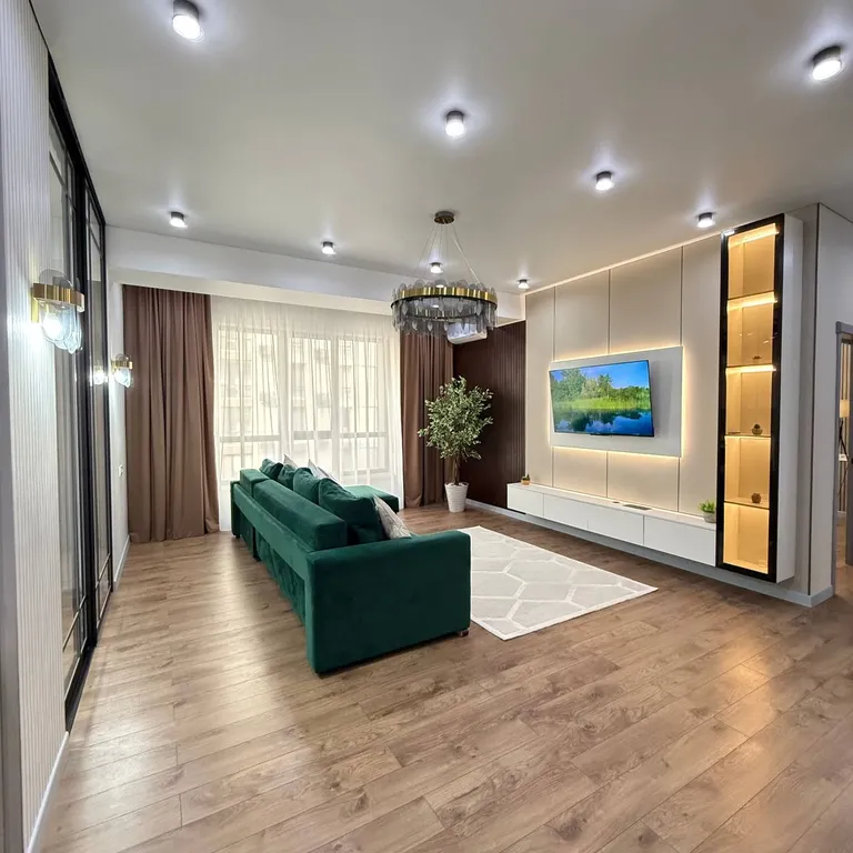 Отличная квартира в модном районе рядом с ТРЦ Мега Алматы