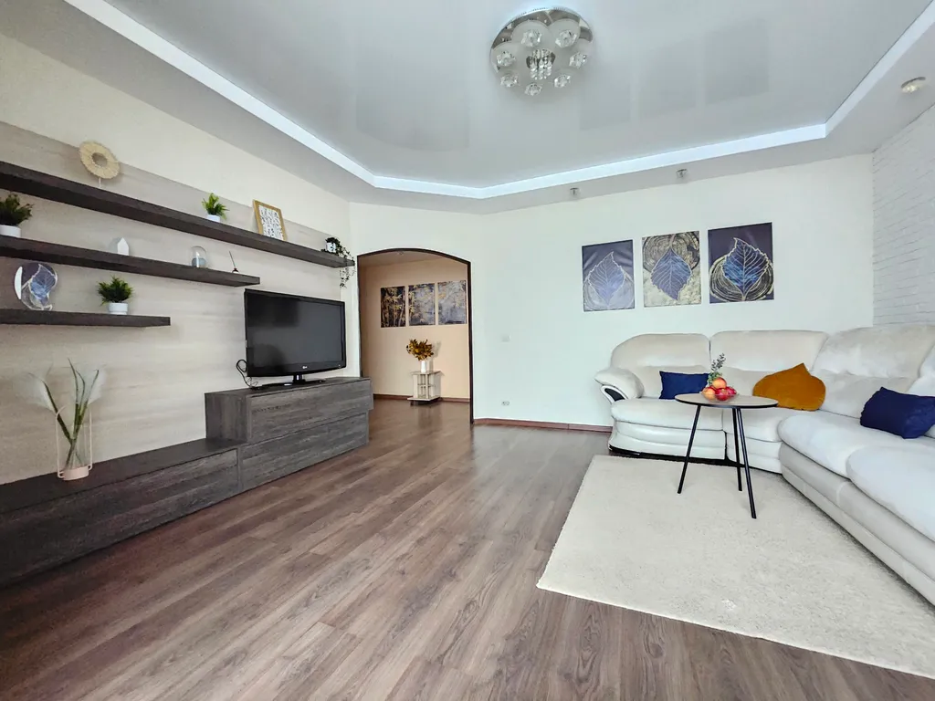 Апартамент Живи Уютно