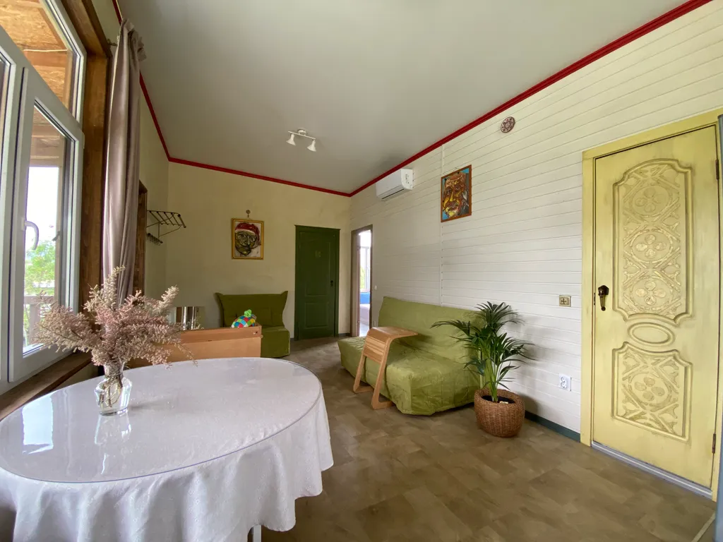 Коттедж Там где уют и спокойствие — аренда посуточно в Феодосия