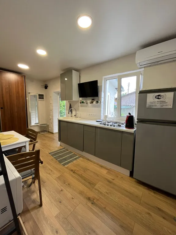 Коттедж Гостевой дом в Байдарской долине. Севастополь. Выгодно.	КizilНоusе — Кизиловое