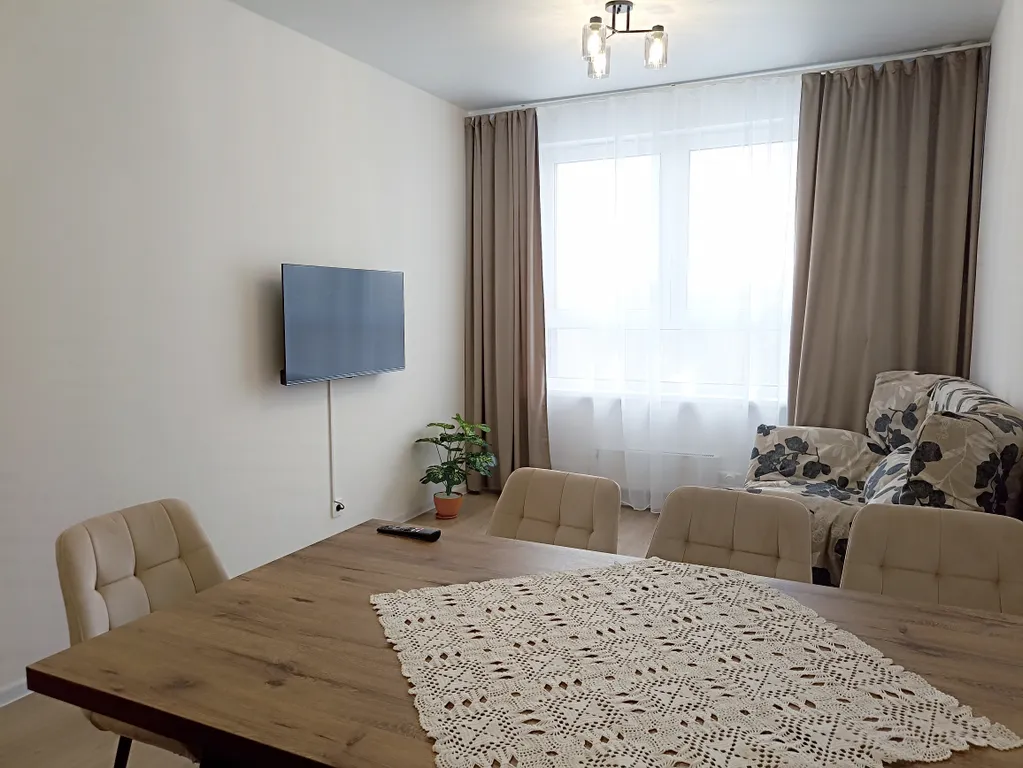 Просторная квартира с 2 спальнями у МРНЦ Цыба и Росатома