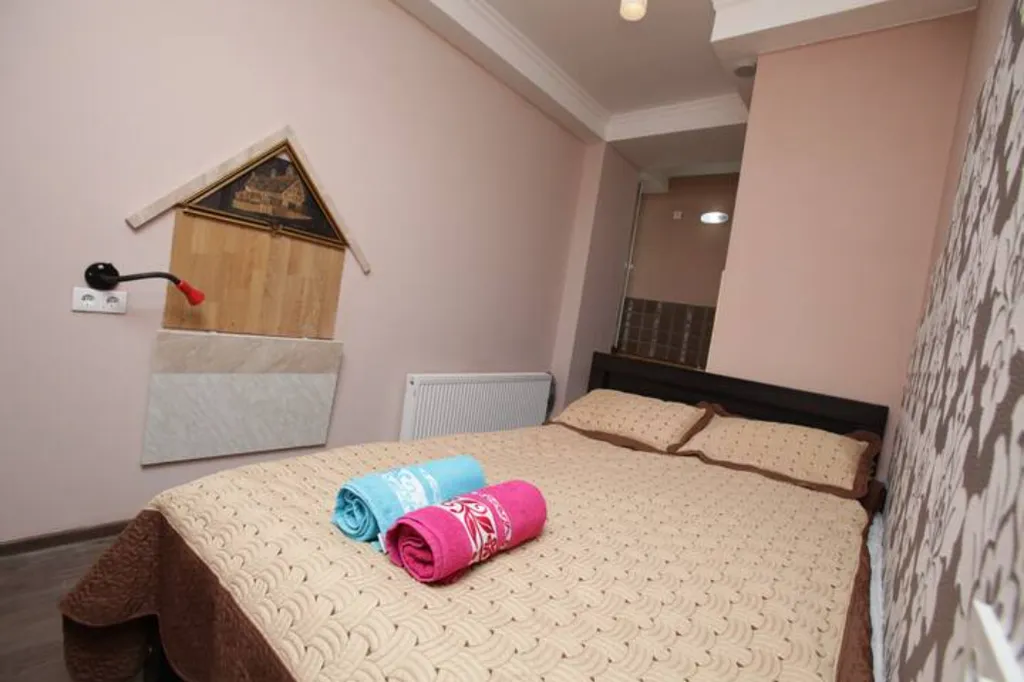 Cosy Small Studio Apartment in the Heart of Tbilisi