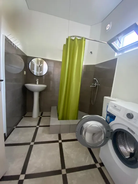 Коттедж Уютный домик в центре города Сухум — Сухум