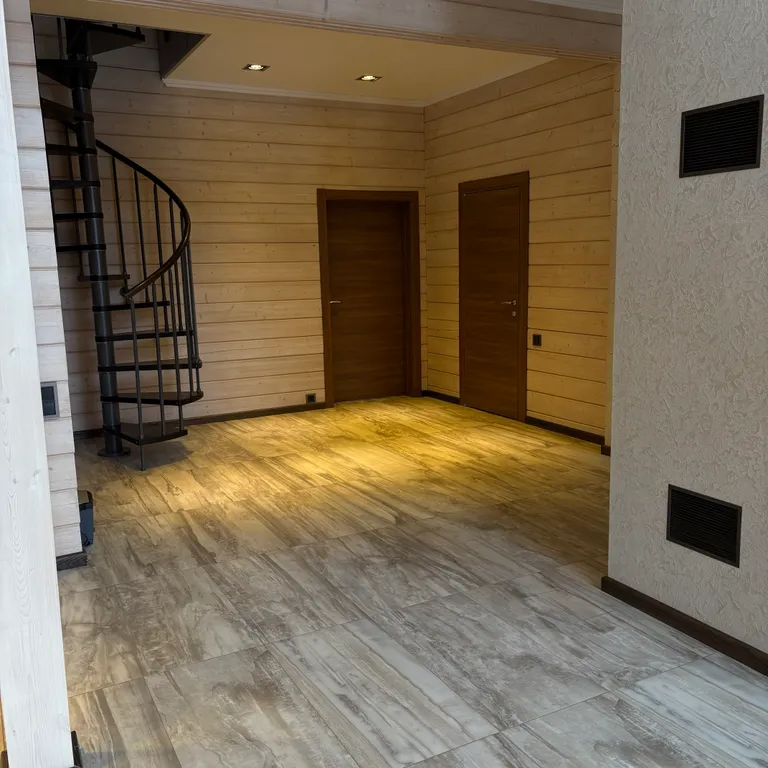 Современный коттедж на берегу озера Лавиярви