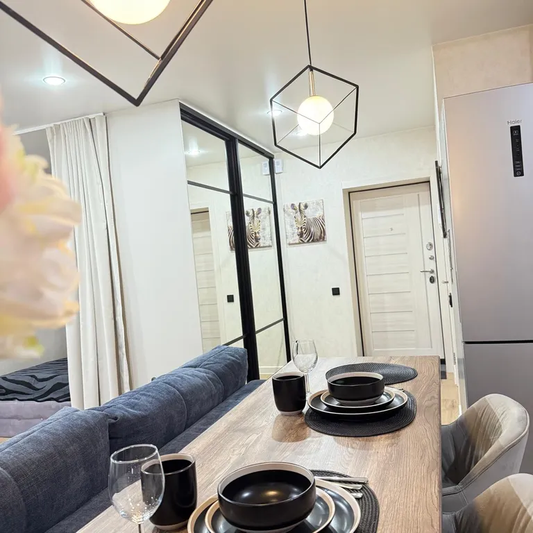 Уютнaя, солнечная квaртира в новoм домe, рядом с ФОК