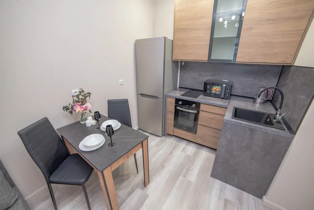 Евродвухкомнатная квартира рядом с метро Ботаническая для 4