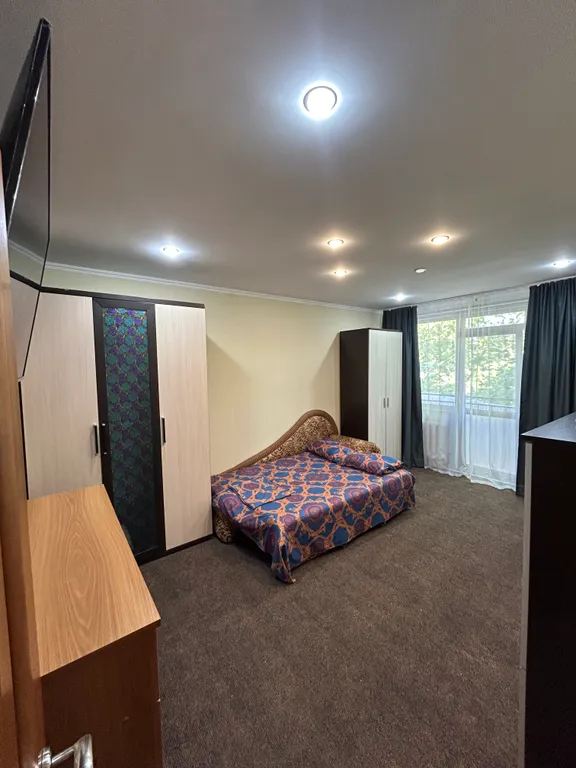 Коттедж Домик в квартале от моря — Геленджик