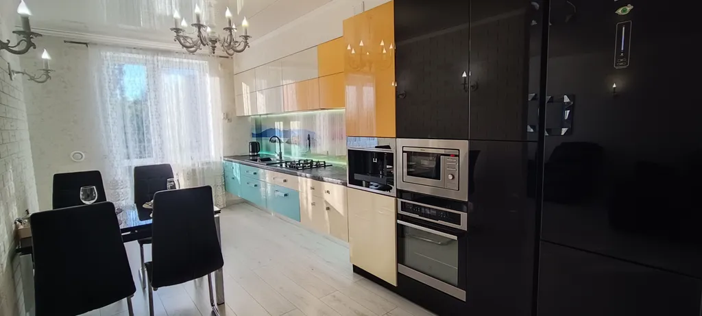 Квартира 2-комнатная квартира "Четыре апельсина" — Светлогорск