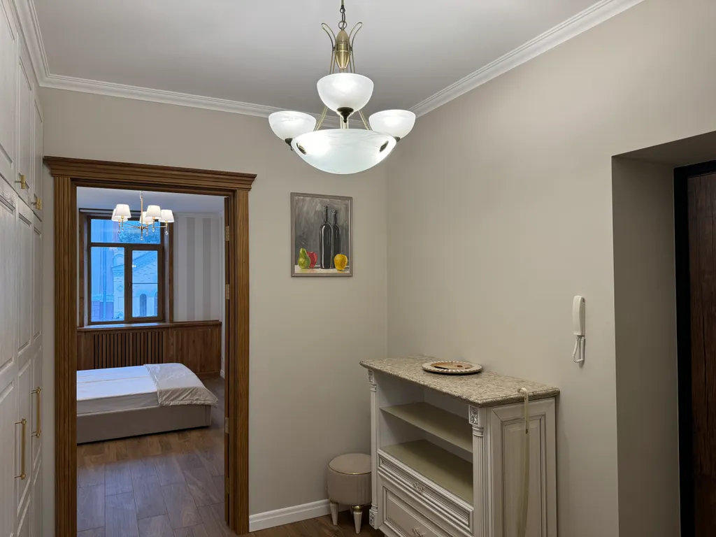 Квартира LuxApart на пешеходной улице