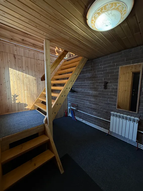 Уютный кедровый дом