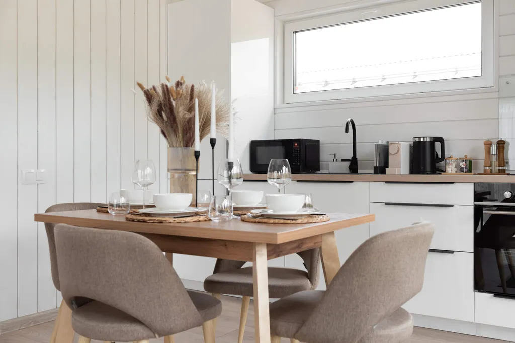 Дом с видом на лес и реку