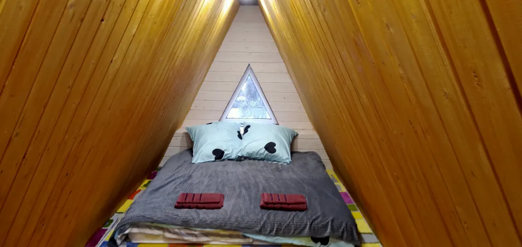 Большой а-фрейм дом с баней с сибирским чаном