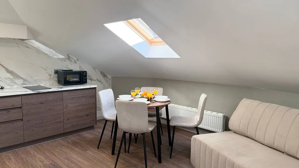 Апартаменты на мансарде Family nomer 14