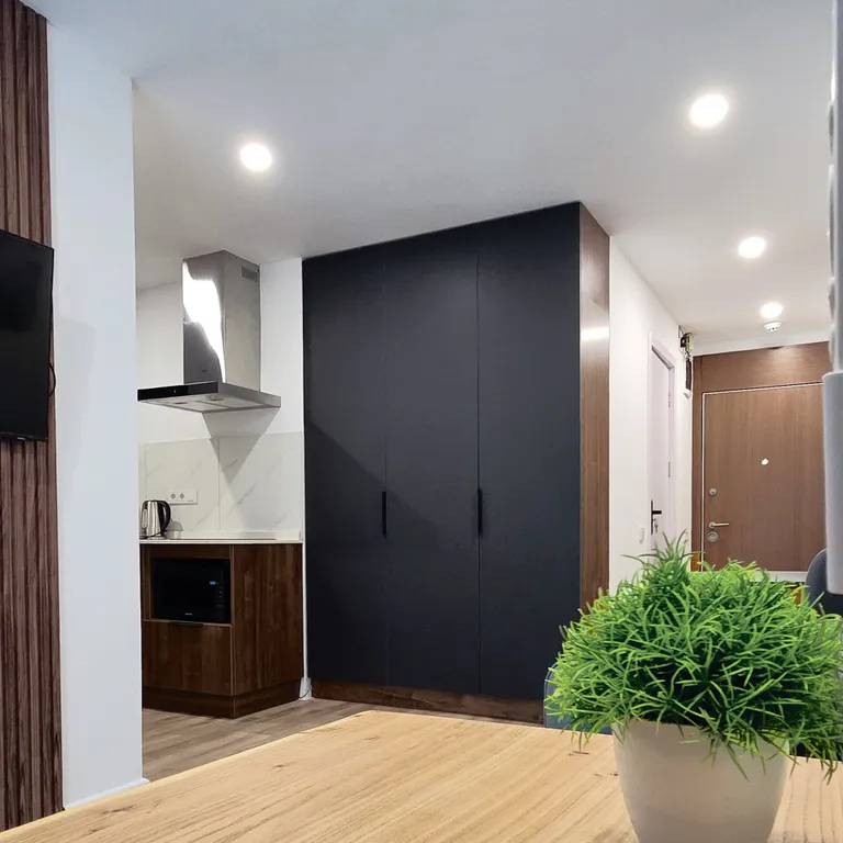 Люкс студия 1+1 у самого моря, 10м до пляжа