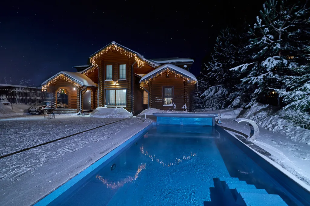 Коттедж Дом с баней, хамамом, караоке и теплым уличным бассейном — аренда посуточно в Истра