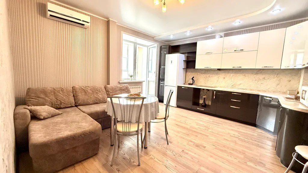 Уютная квартира рядом с набережной реки Цна