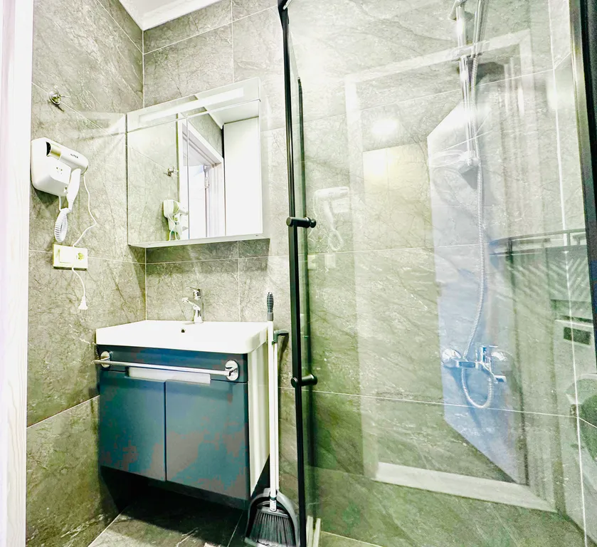 Ramada Tower Sea Views