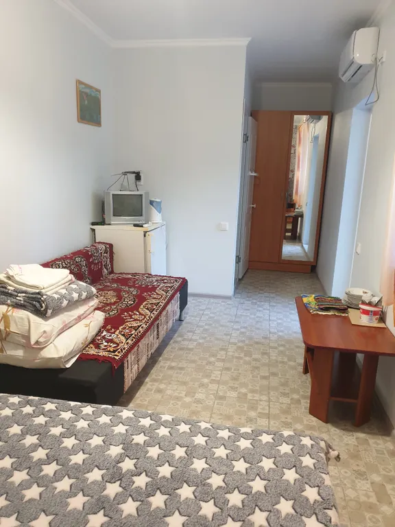 Квартира Квартира Гостевые комнаты в центре города — Феодосия