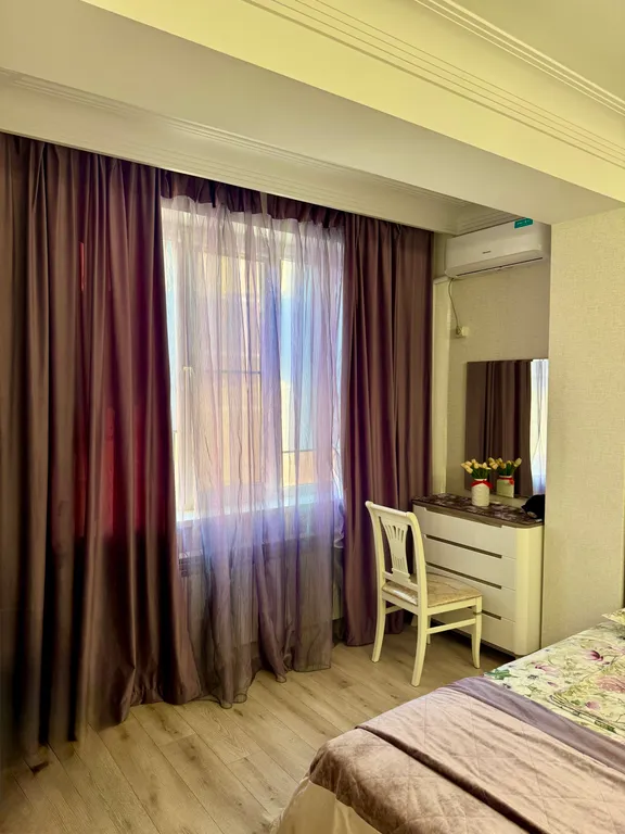 Светлая и уютная квартира с новым ремонтом в центре города