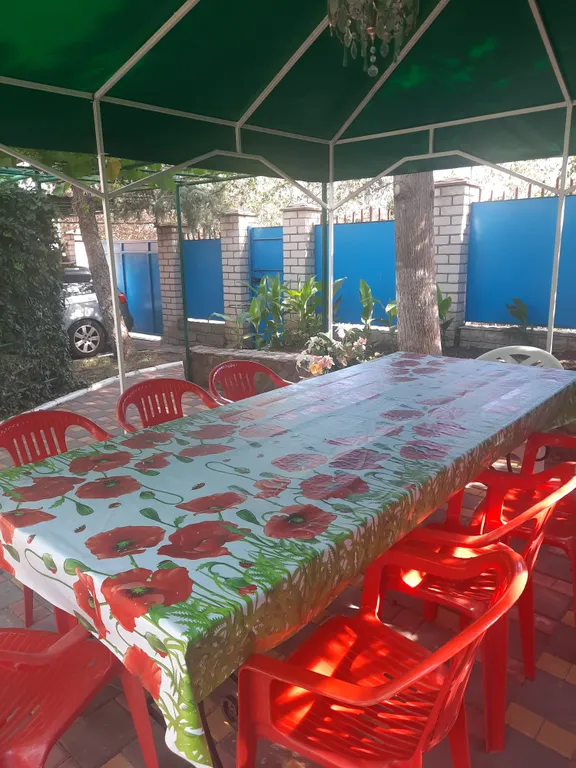 Дом на 11 человек в центре, 10 минут от центрального пляжа