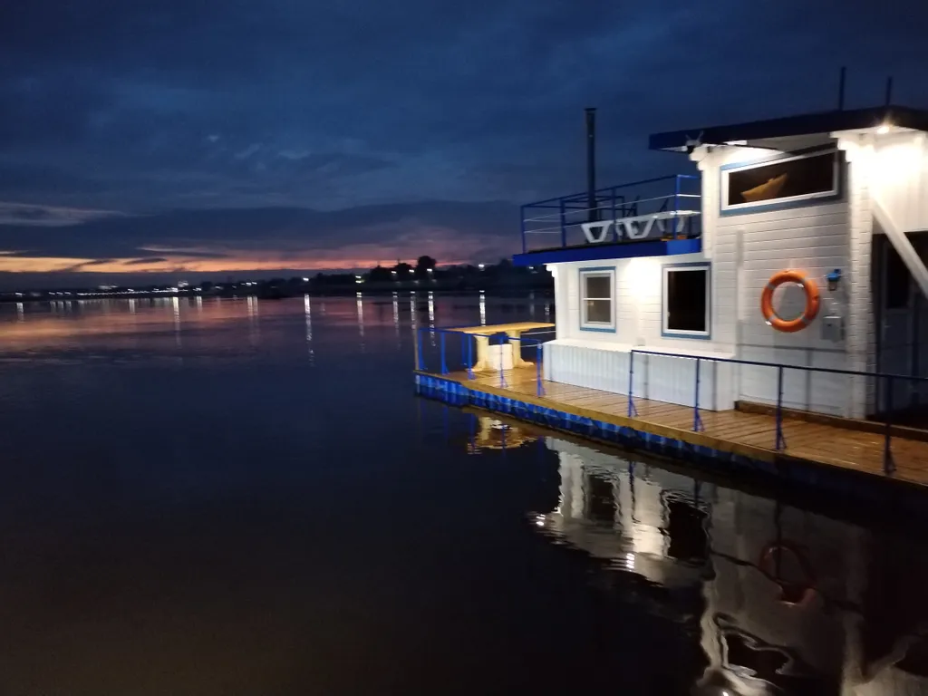 Дом на воде