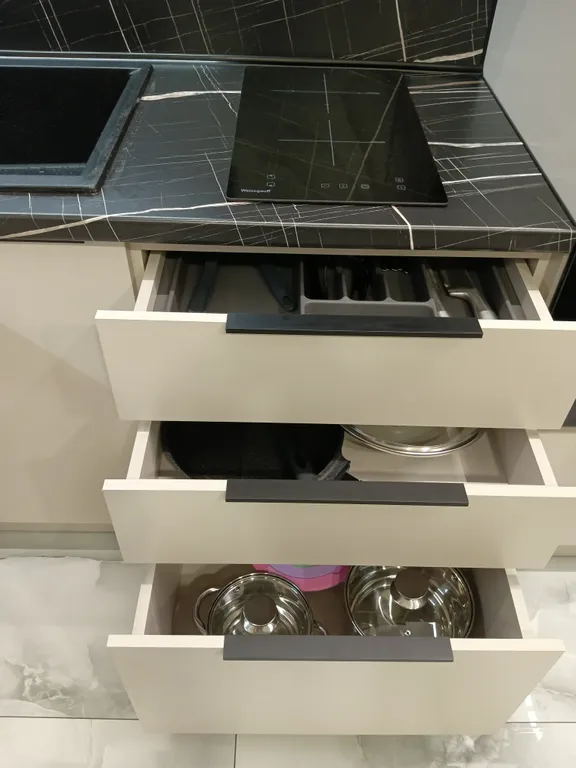 Уютная, новая квартира в жк Сказка град