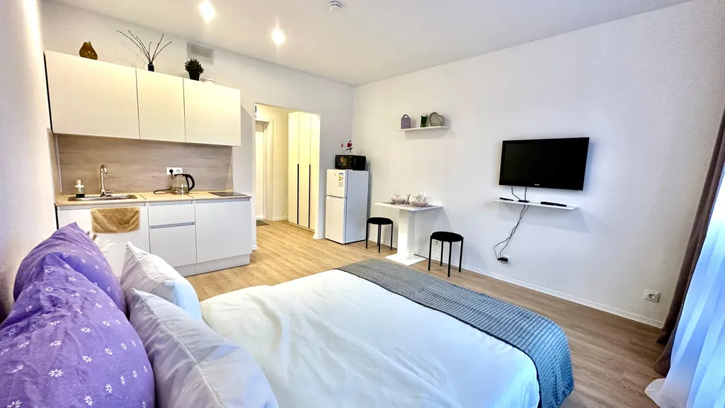 Истомáн в спальном микрорайоне