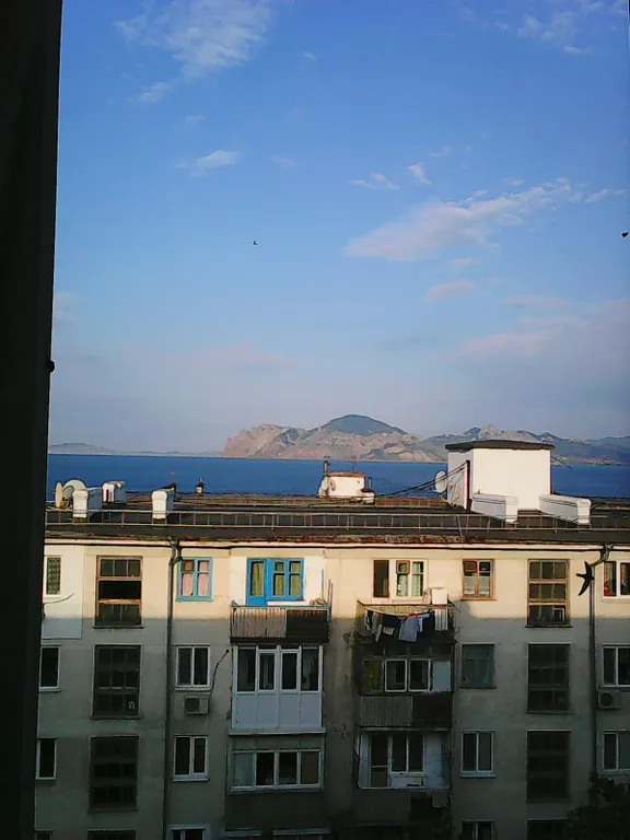 Квартира с видом на Коктебельский залив и единственный вулкан Карадаг