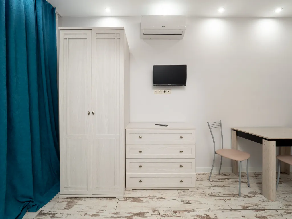 Квартира Квартира Уютная студия у моря с теплым бассейном — Сириус