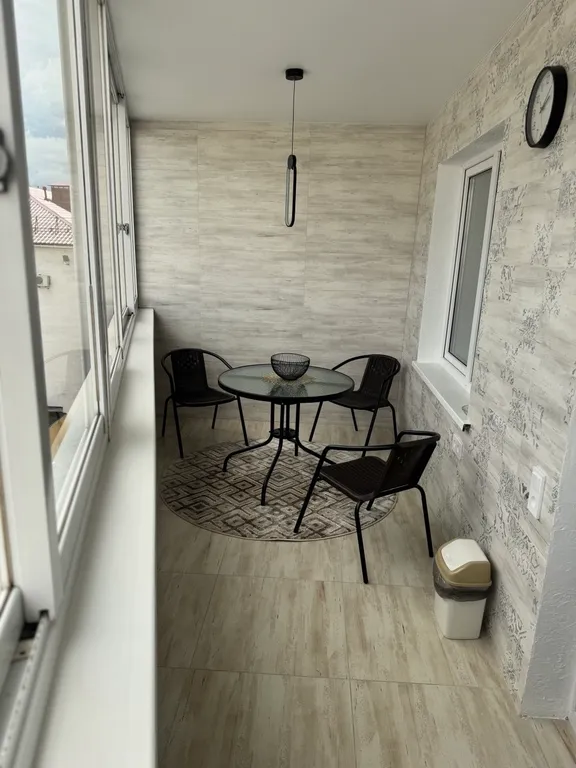 Уютная квартира, самый центр, шикарный вид из супер балкона