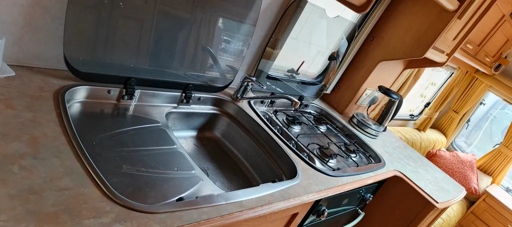 Коттедж Уютный автодом на пляже черного моря — Сочи