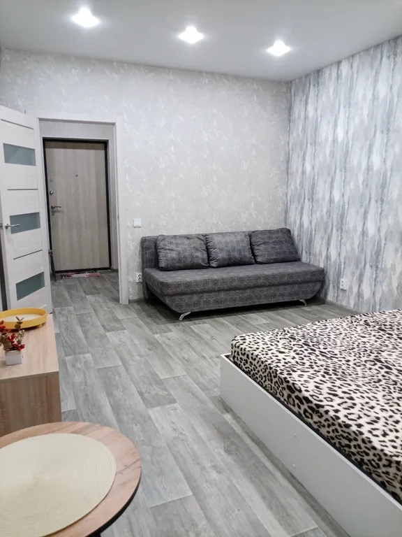 Квартира Квартира Просторная евродвушка рядом с аэропортом — Хабаровск