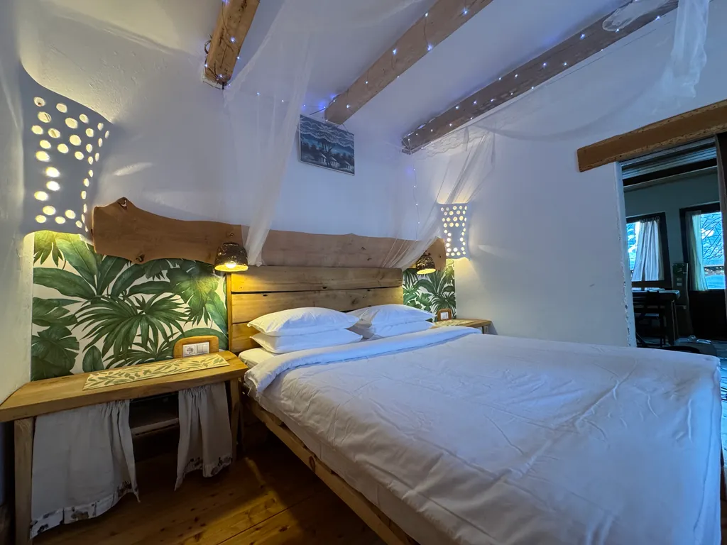 ZEN Lodge & Retreat - Сафари-вилла с видом на Аибгу и родниковой водой